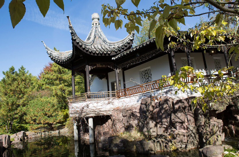 Snug Harbor Cultural Center & Botanical Garden, United States